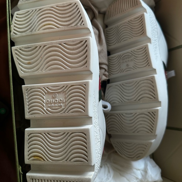 Gucci sneakers